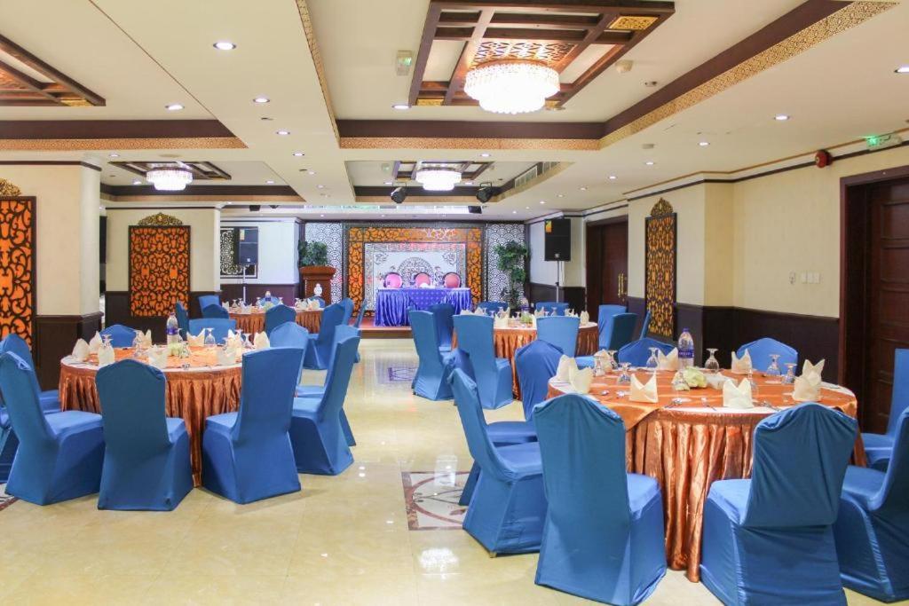 Clifton International Hotel ฟูไจราห์ ภายนอก รูปภาพ